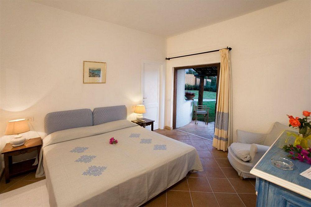 Hotel Club Village Cappellini Baja Sardinia